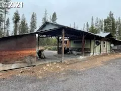 2011 BEAR FLAT RD, Chemult, OR 97731