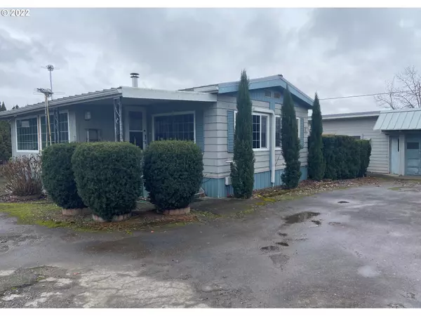 1674 63RD AVE, Salem, OR 97317