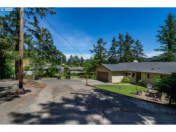 Sutherlin, OR 97479,1044 E SIXTH AVE