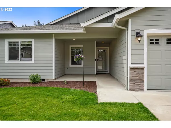 Salem, OR 97302,2442 EQUESTRIAN LOOP S