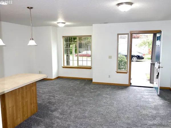 13817 NE 64TH CIR, Vancouver, WA 98682