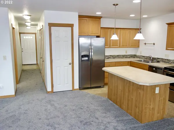 13817 NE 64TH CIR, Vancouver, WA 98682