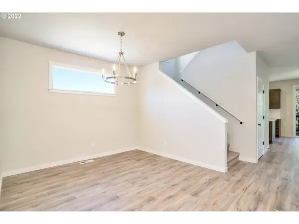 1291 SW 22ND TER, Gresham, OR 97080