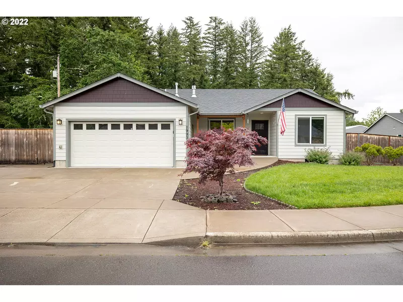 1993 37TH CIR, Sweet Home, OR 97386