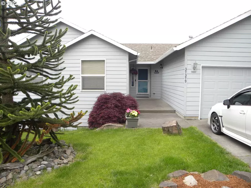 37379 EMERALD CASCADE ST, Sandy, OR 97055