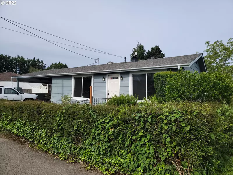 445 N ELM ST, Coquille, OR 97423