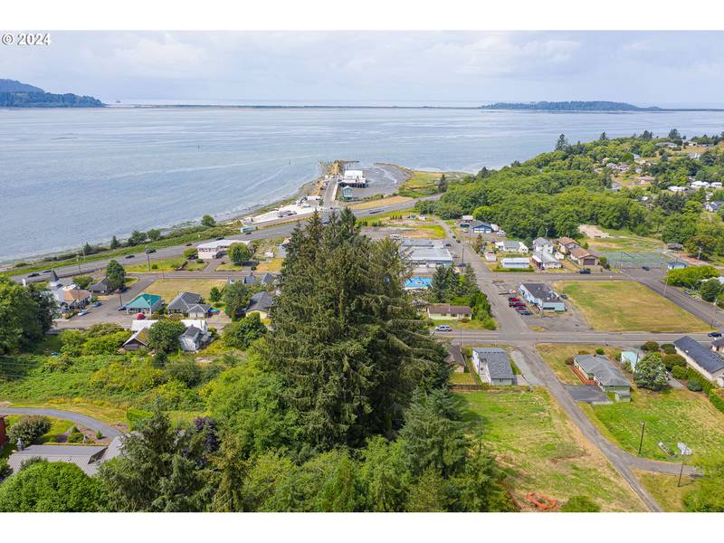 4900 C ST, Bay City, OR 97107