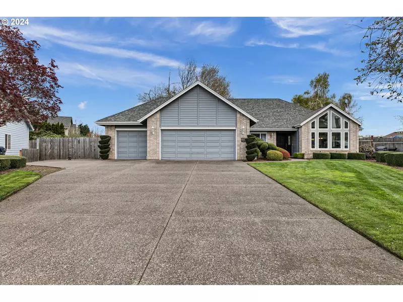 1675 VICTORIAN WAY, Eugene, OR 97401