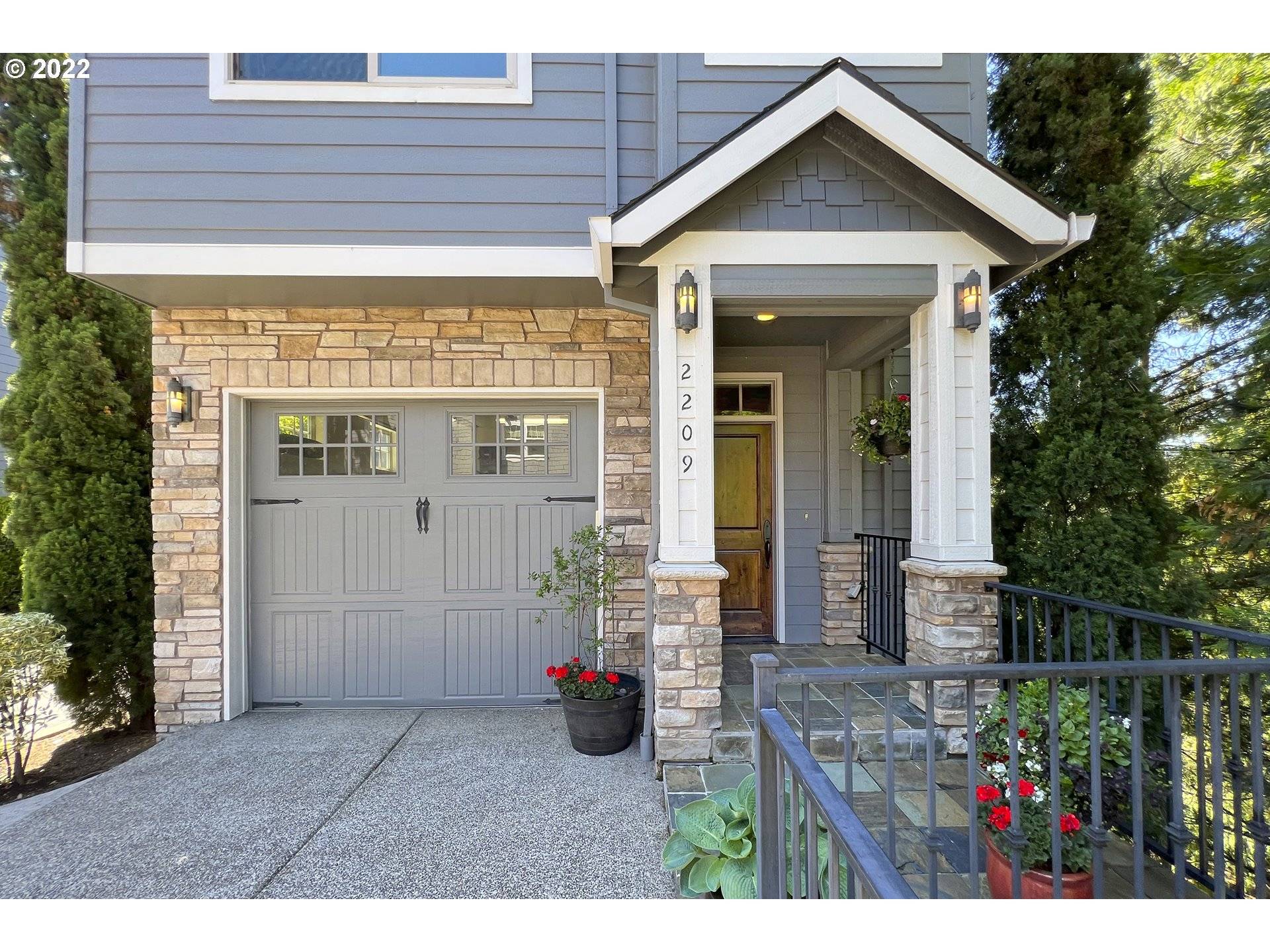 West Linn, OR 97068,2209 MATTERHORN CT