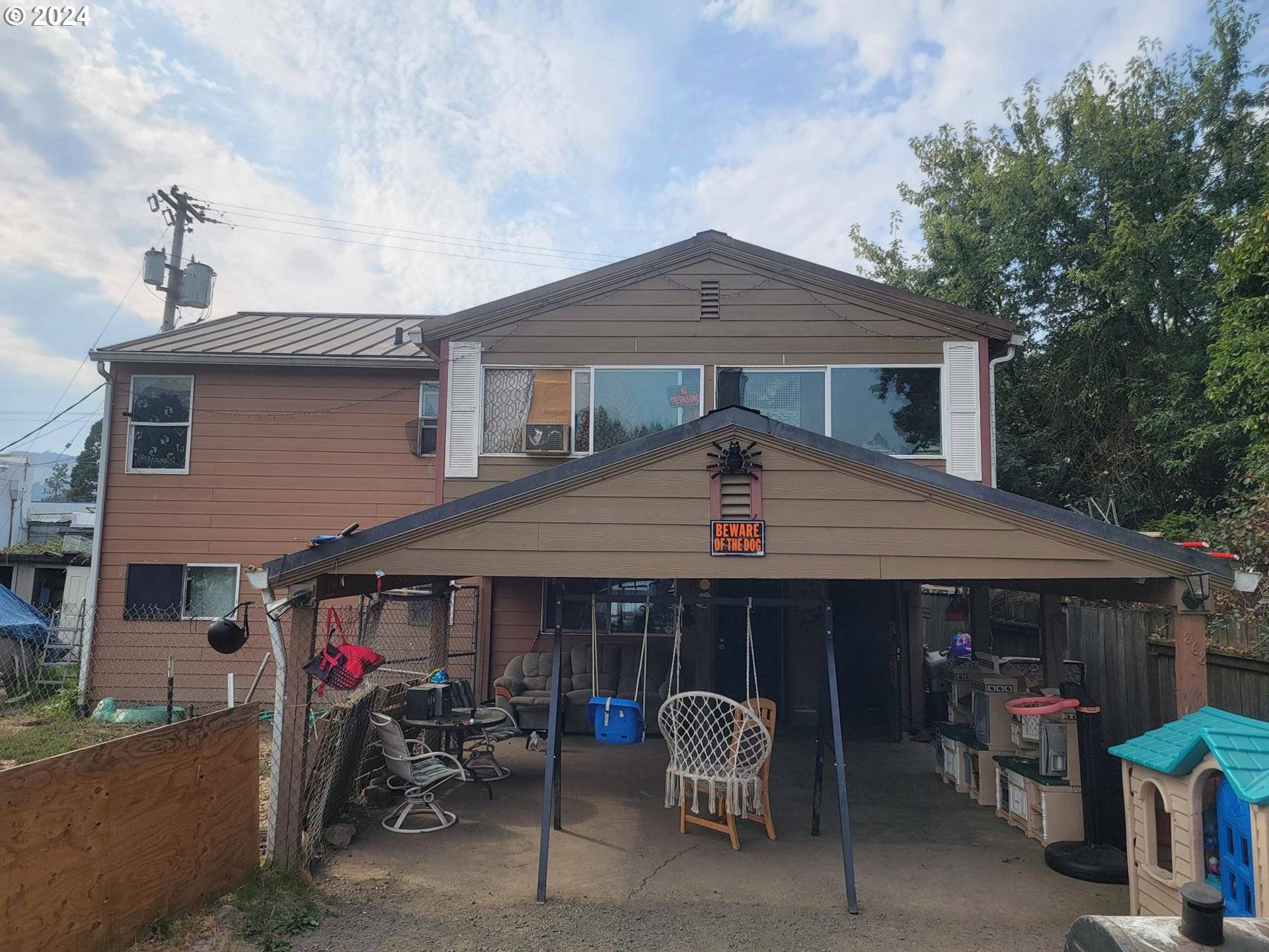 868 W FIRST AVE, Sutherlin, OR 97479