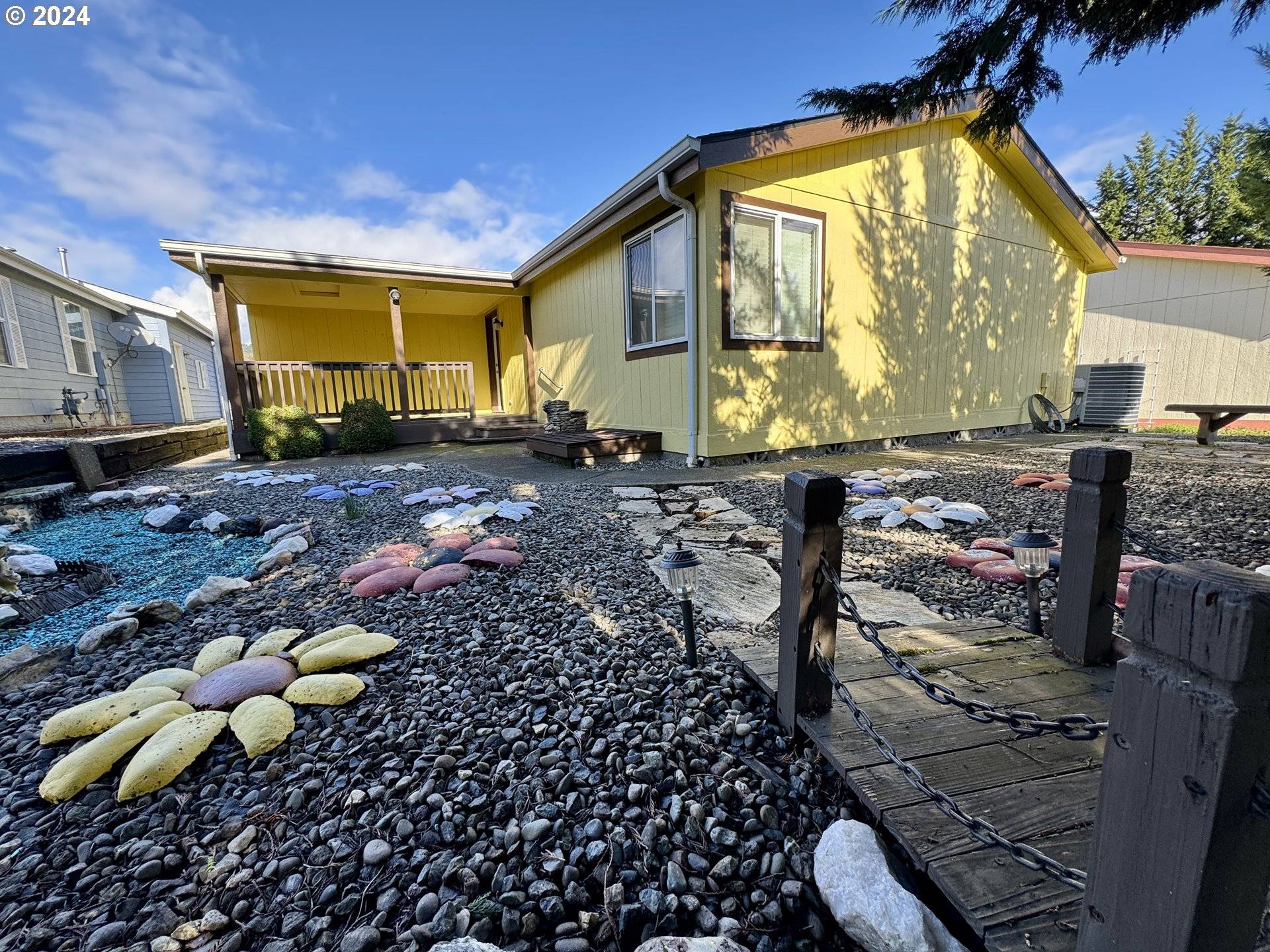 Roseburg, OR 97471,145 LITTLEBROOK LN