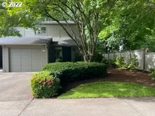 Eugene, OR 97401,98 FAIRWAY LOOP