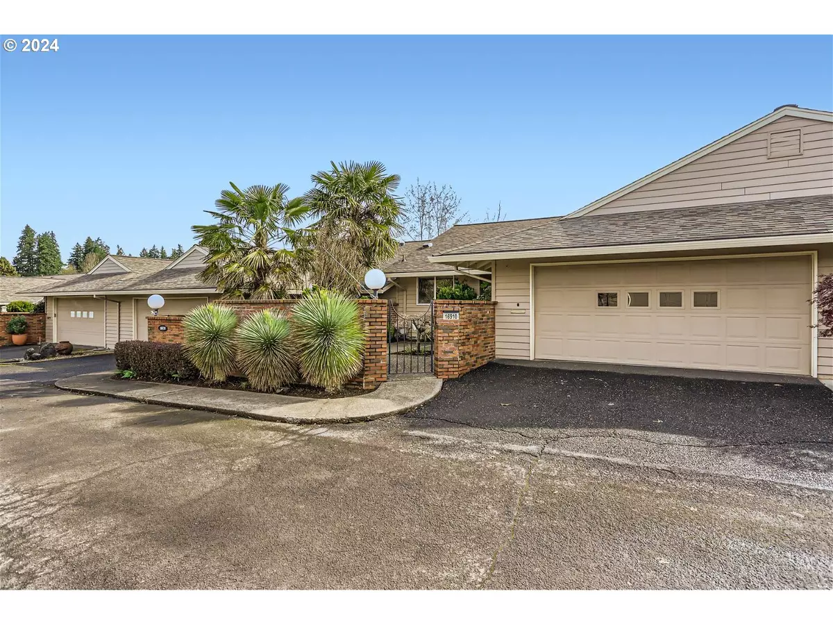 Portland, OR 97224,16910 SW MATADOR LN