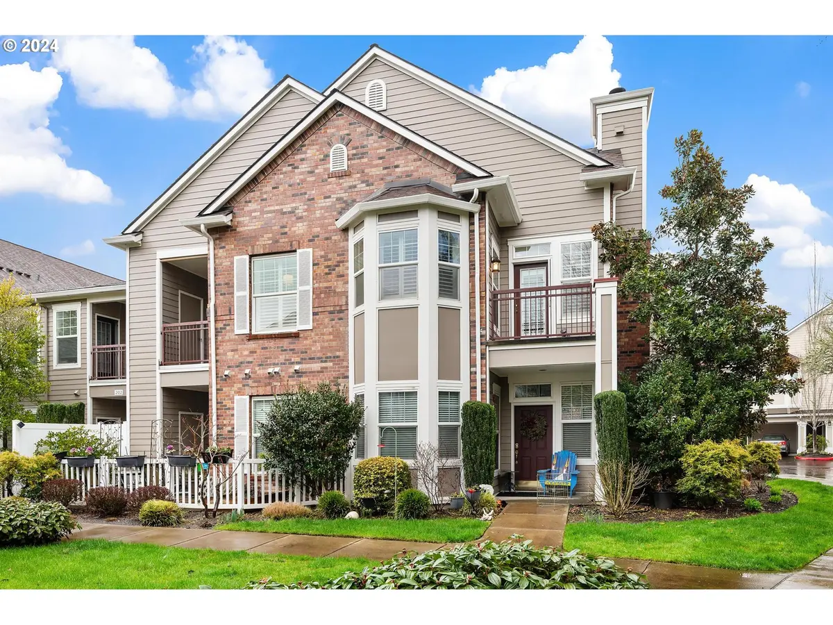 1231 NE HORIZON LOOP #210, Hillsboro, OR 97124