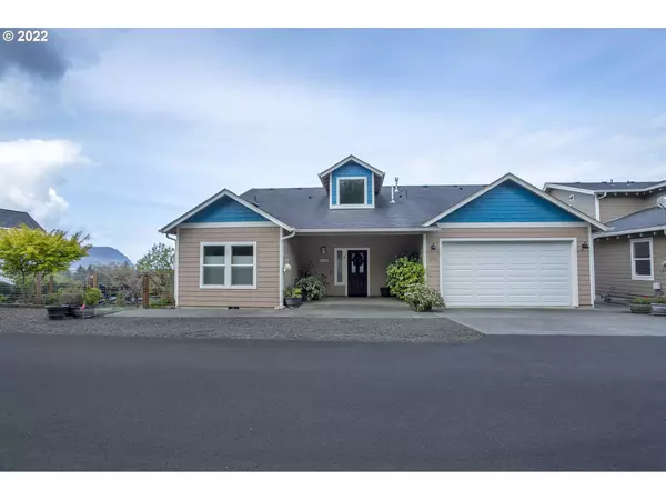 1785 Thompson Falls DR, Seaside, OR 97138