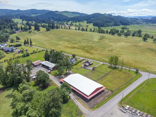 33585 MEYER RD, Cottage Grove, OR 97424