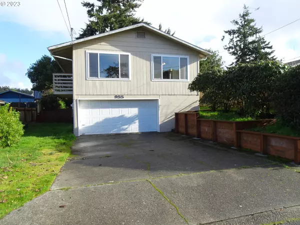 Coos Bay, OR 97420,955 FENWICK ST