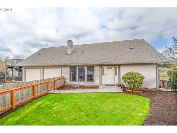 Longview, WA 98632,10 LEE PL