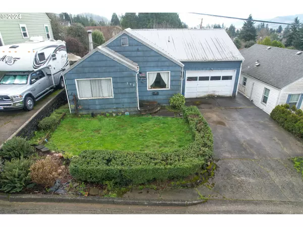 Coquille, OR 97423,773 E 10TH ST