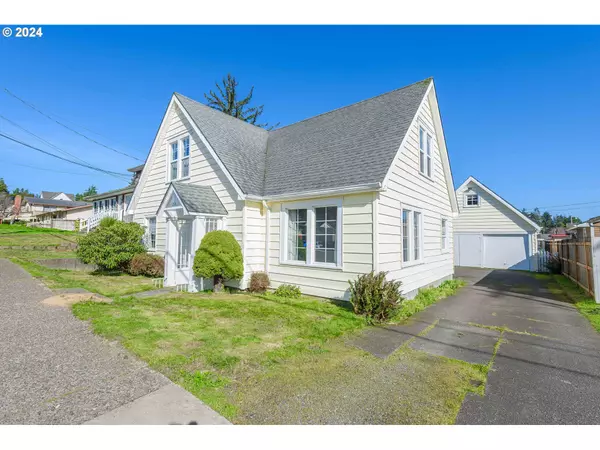 Coos Bay, OR 97420,296 S 10TH ST