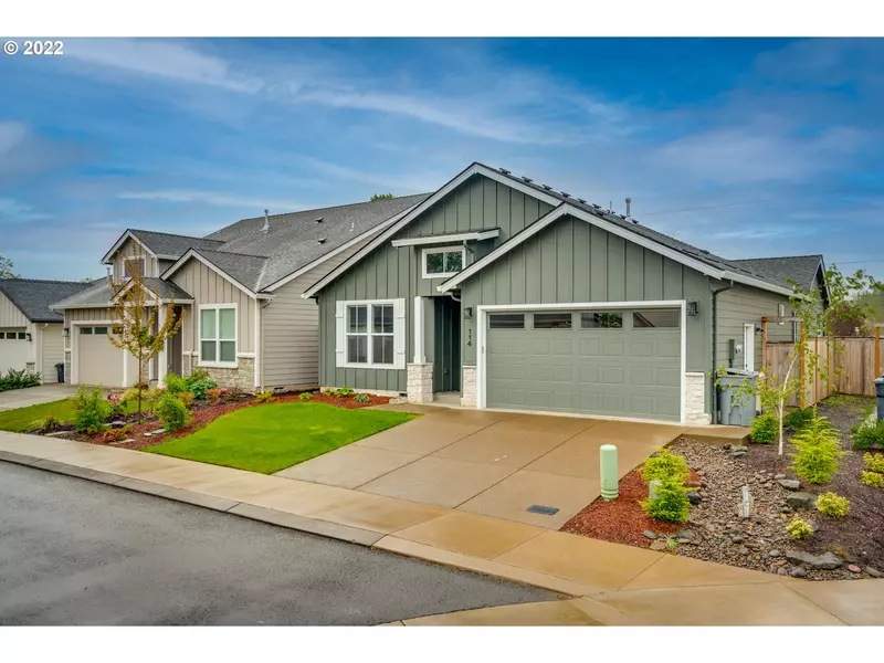 114 NW BEAVER CT, Dallas, OR 97338