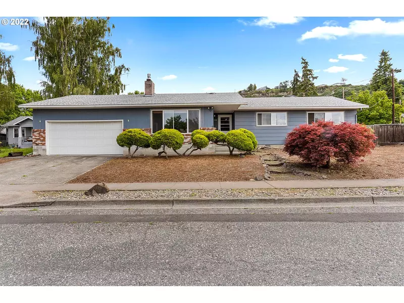 1000 E 14TH ST, The Dalles, OR 97058