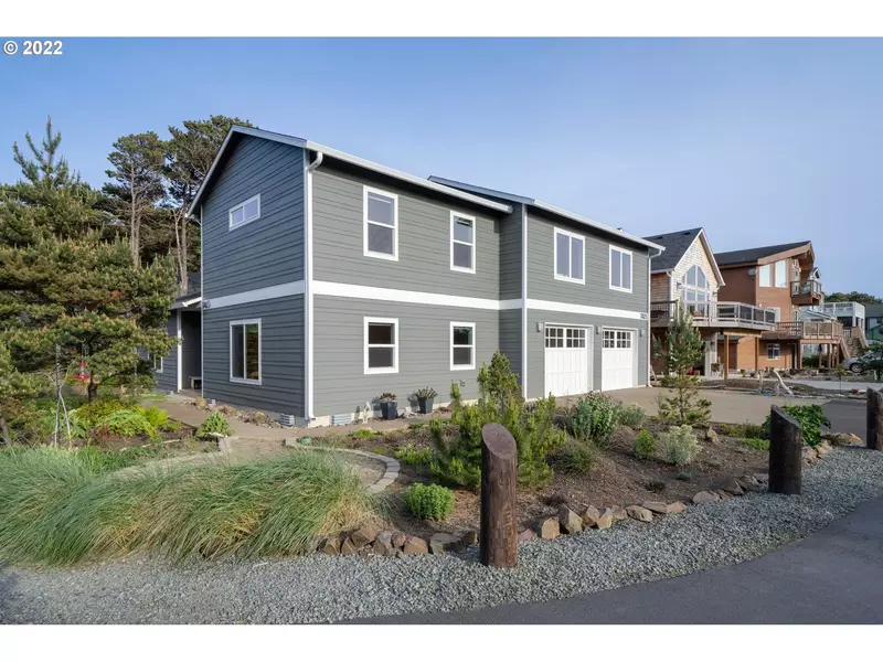 17425 PINE BEACH WAY, Rockaway Beach, OR 97136