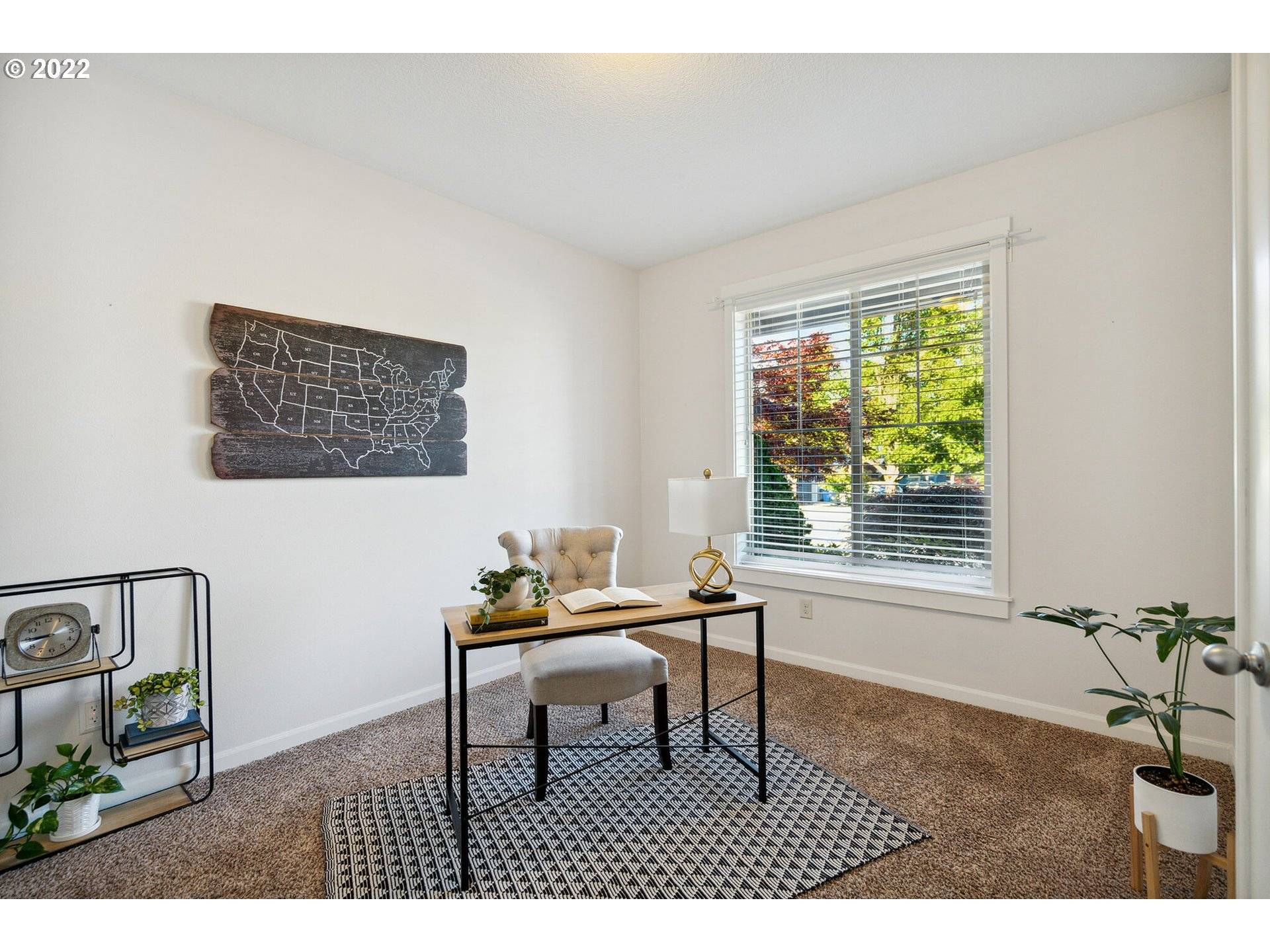 Ridgefield, WA 98642,215 N 40TH AVE