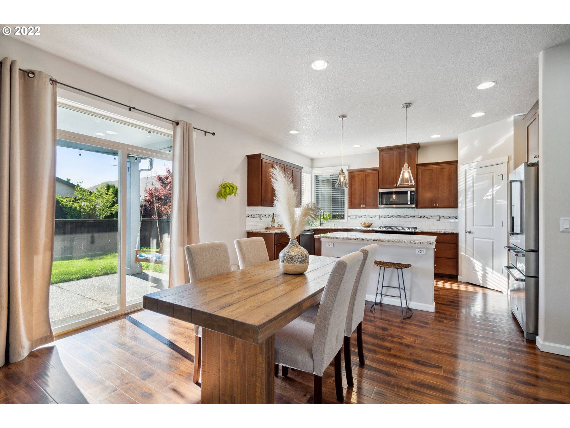 Ridgefield, WA 98642,215 N 40TH AVE