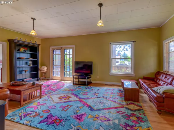 Eugene, OR 97405,2633 HARRIS ST