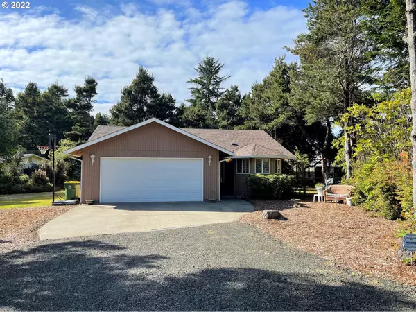 87740 SALTAIRE ST, Florence, OR 97439