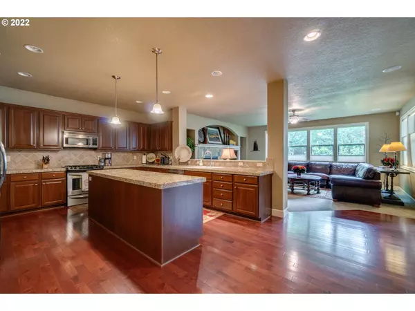 Tigard, OR 97224,8595 SW LADY APPLE LN