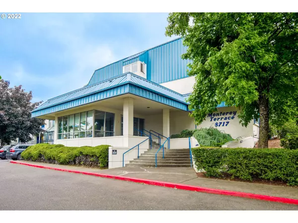 8717 SE MONTEREY AVE #303, Happy Valley, OR 97086