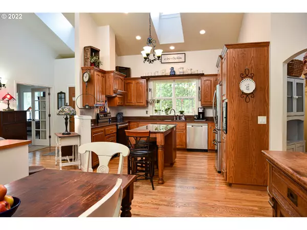 Springfield, OR 97478,40156 BOOTH KELLY RD