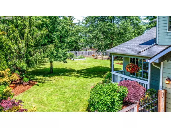 Cottage Grove, OR 97424,1370 W HARRISON