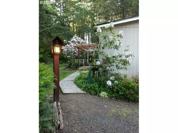 Elmira, OR 97437,90445 Baker RD