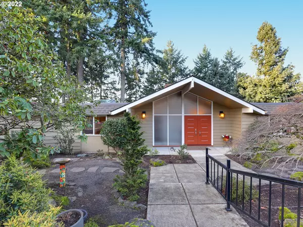 Portland, OR 97225,2465 SW TIMBERLINE DR