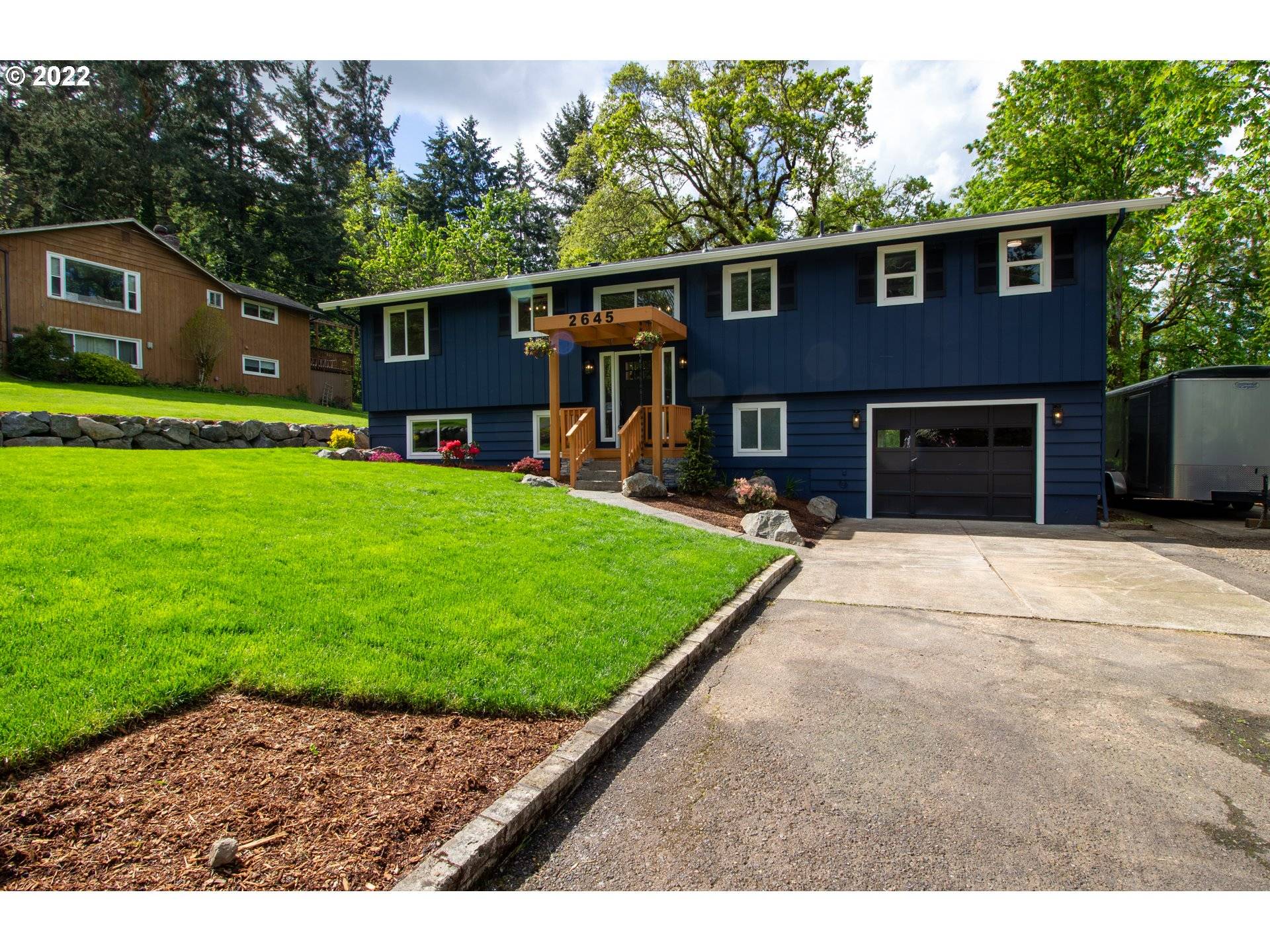 West Linn, OR 97068,2645 ROBINWOOD WAY