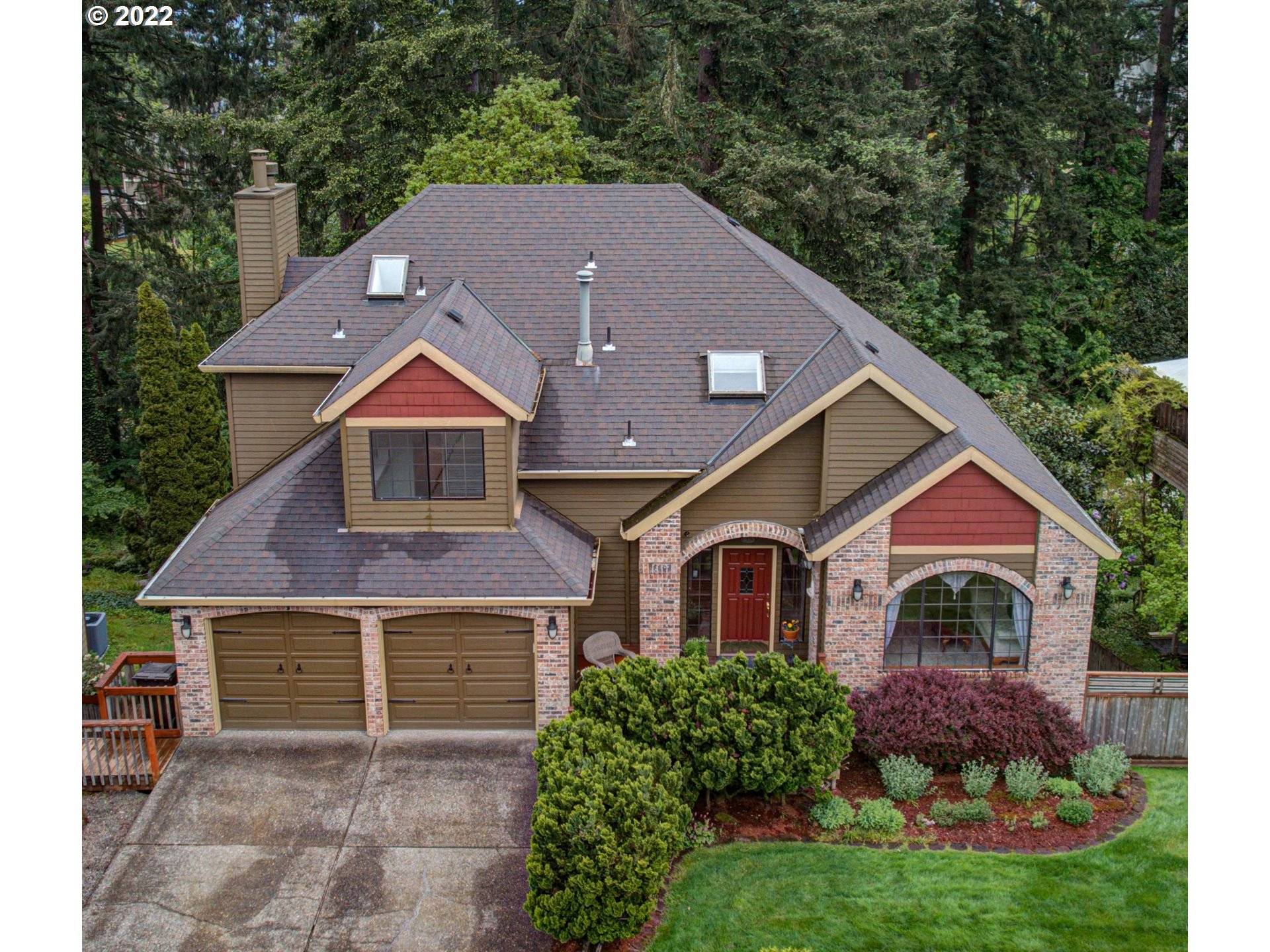 2325 ATHENA RD, West Linn, OR 97068
