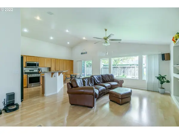 5419 BADEN WAY, Eugene, OR 97402