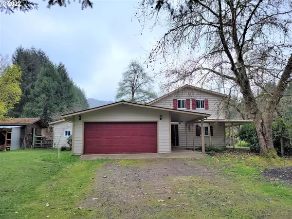 161 TUCKAWAY DR, Elkton, OR 97436