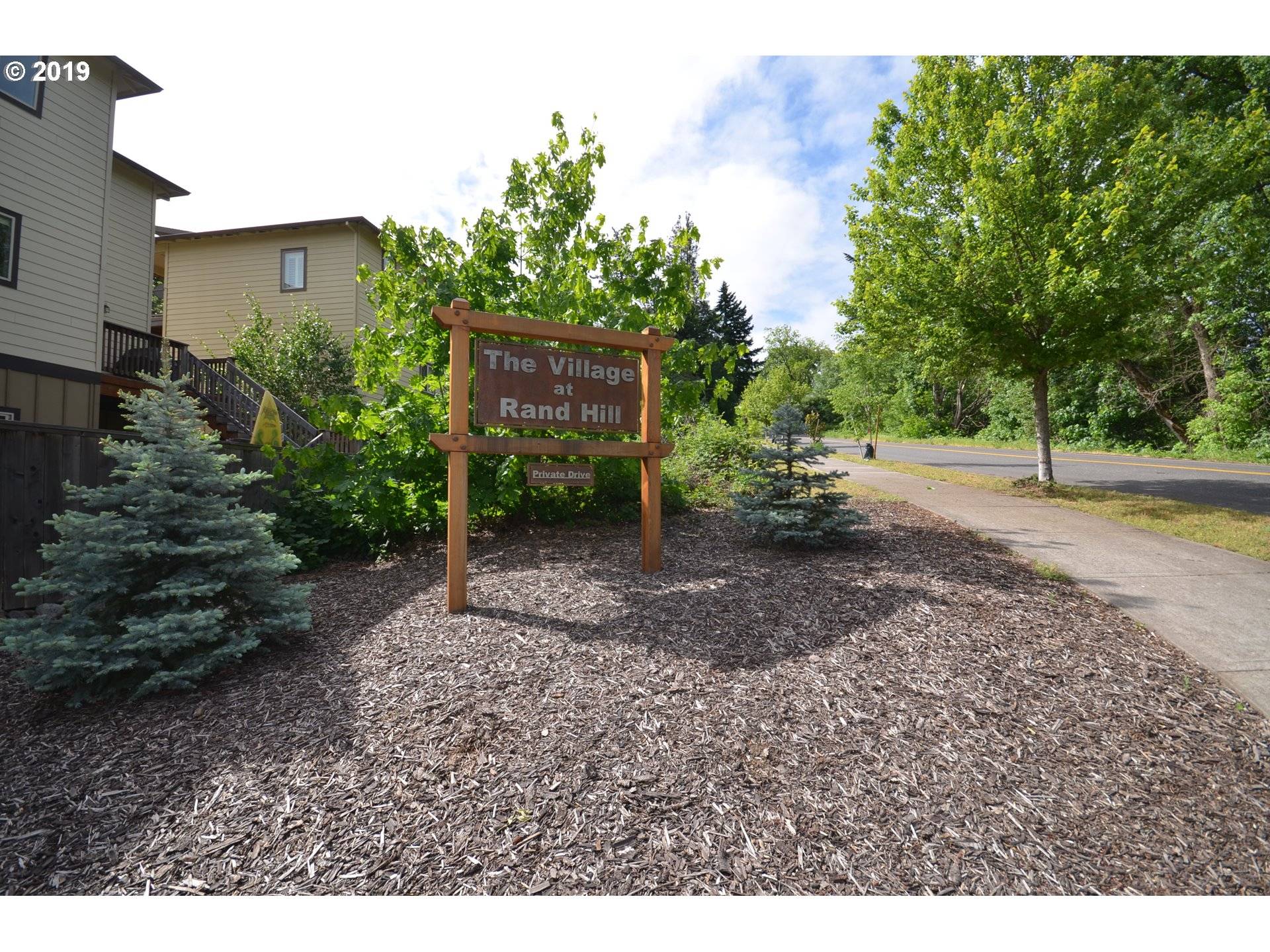Hood River, OR 97031,2555 TIMBERLINE LN