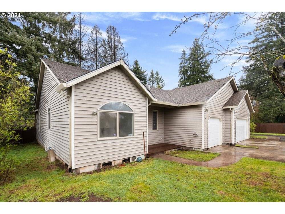 Portland, OR 97236,5703/5707 SE 128TH AVE