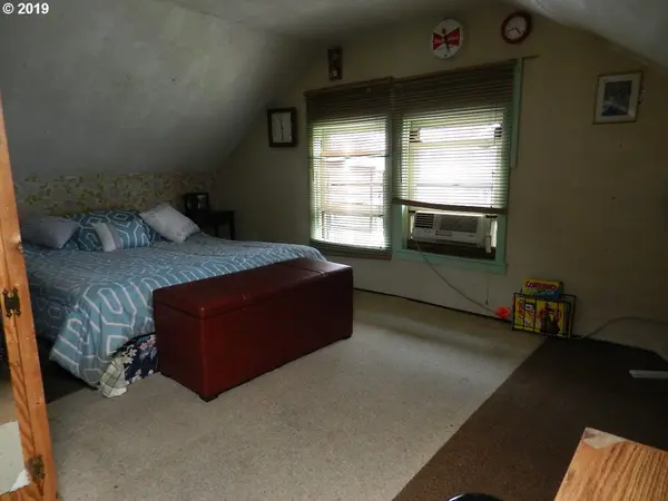 6532 SE 86TH AVE, Portland, OR 97266