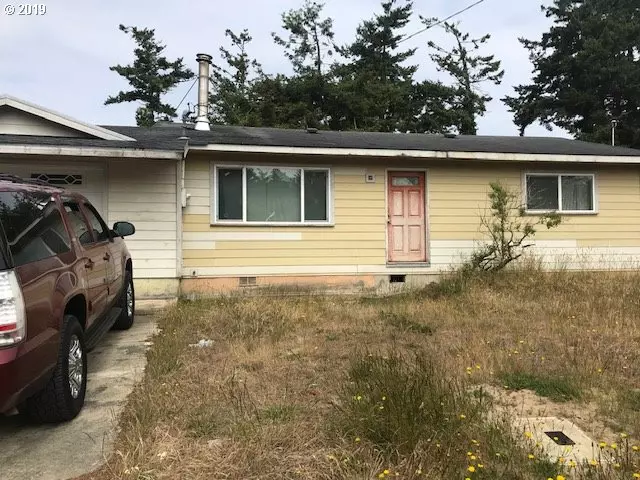 534 N CAMMANN ST, Coos Bay, OR 97420