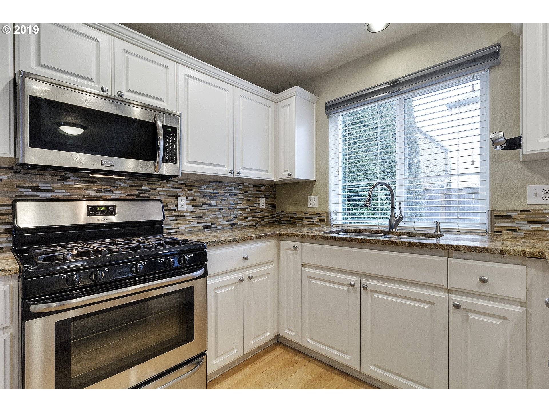 Hillsboro, OR 97124,531 NE CADEN AVE