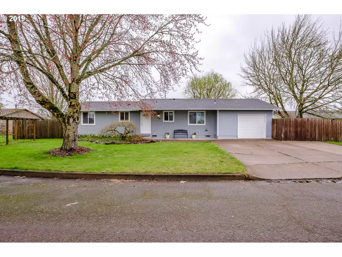 Halsey, OR 97348,810 CENTENNIAL CT