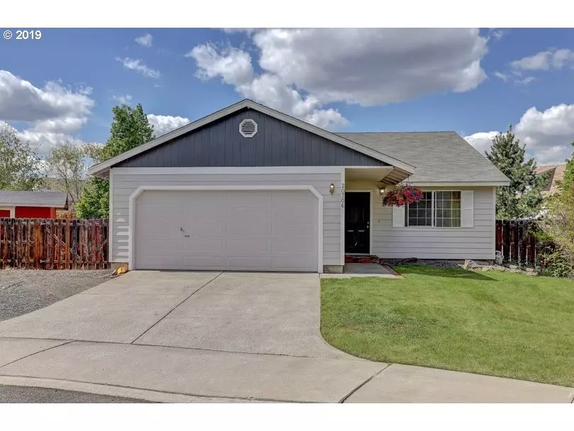 Bend, OR 97701,20706 AMBER CT