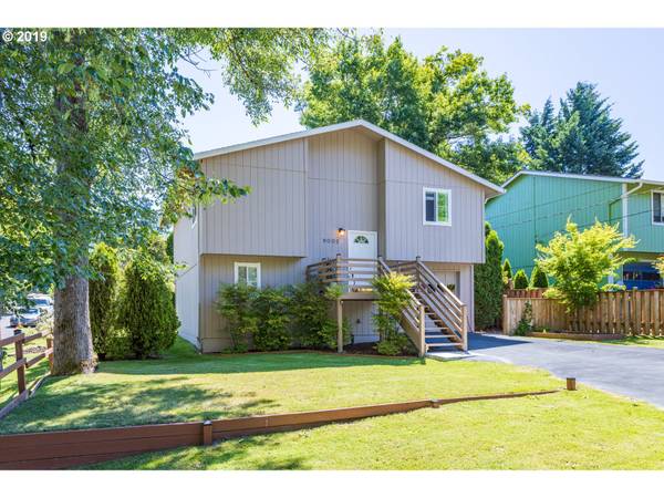 9002 SW 51ST AVE, Portland, OR 97219