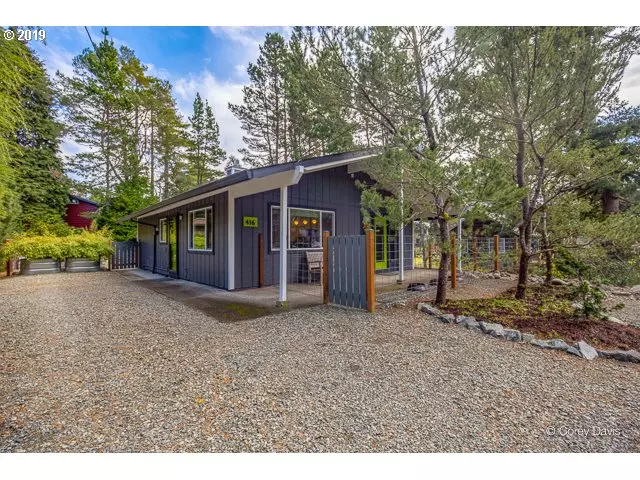 416 FOURTH ST N, Manzanita, OR 97130